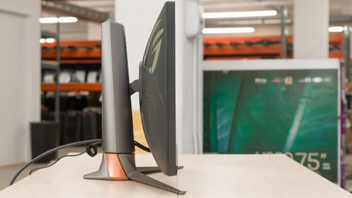 ASUS ROG Swift PG279QM : Test de l'écran 27" 1440p IPS 240Hz 1ms G-SYNC 12 ASUS ROG Swift PG279QM