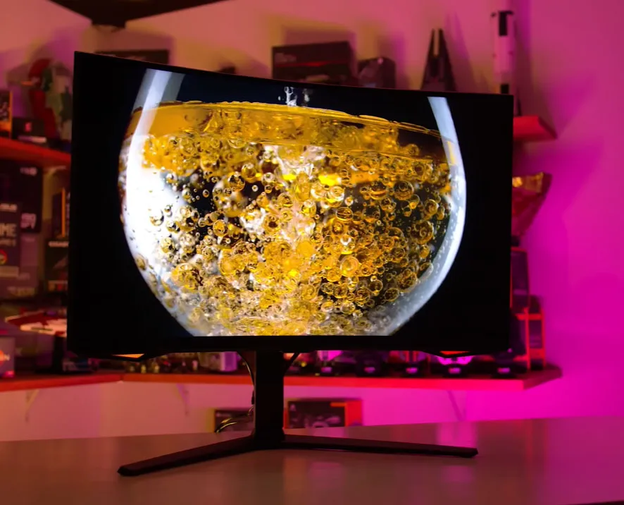 Samsung Odyssey Neo G7 LS32BG750NUXEN : Test du moniteur 4K 165Hz 23 Samsung Odyssey Neo G7 LS32BG750NUXEN